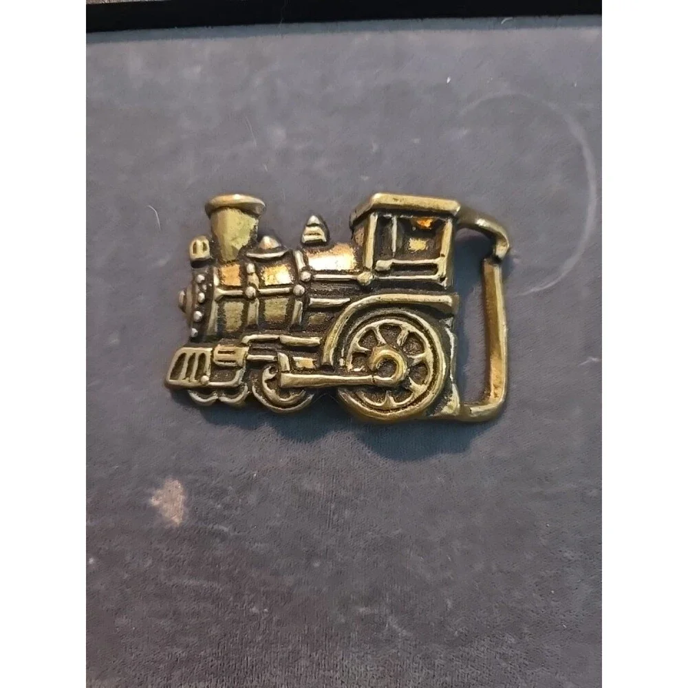 Vtg. Solid Brass Train Belt Buckle Locomotive Engine Steam (LG-13)
